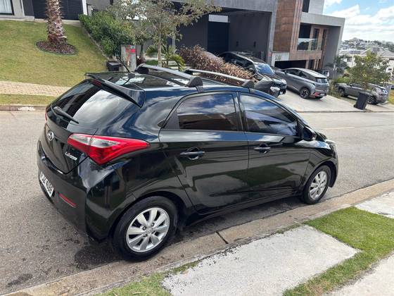 HYUNDAI HB20 1.6 COMFORT PLUS 16V FLEX 4P MANUAL HYUNDAI HB20 1.6 COMFORT PLUS 16V FLEX 4P MANUAL